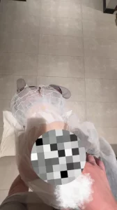 [原创]开档黑丝，洁白头纱，吃着几把